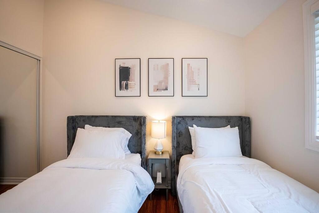 Luxury Disneyland Home: Family & Exec Friendly Apartamento *