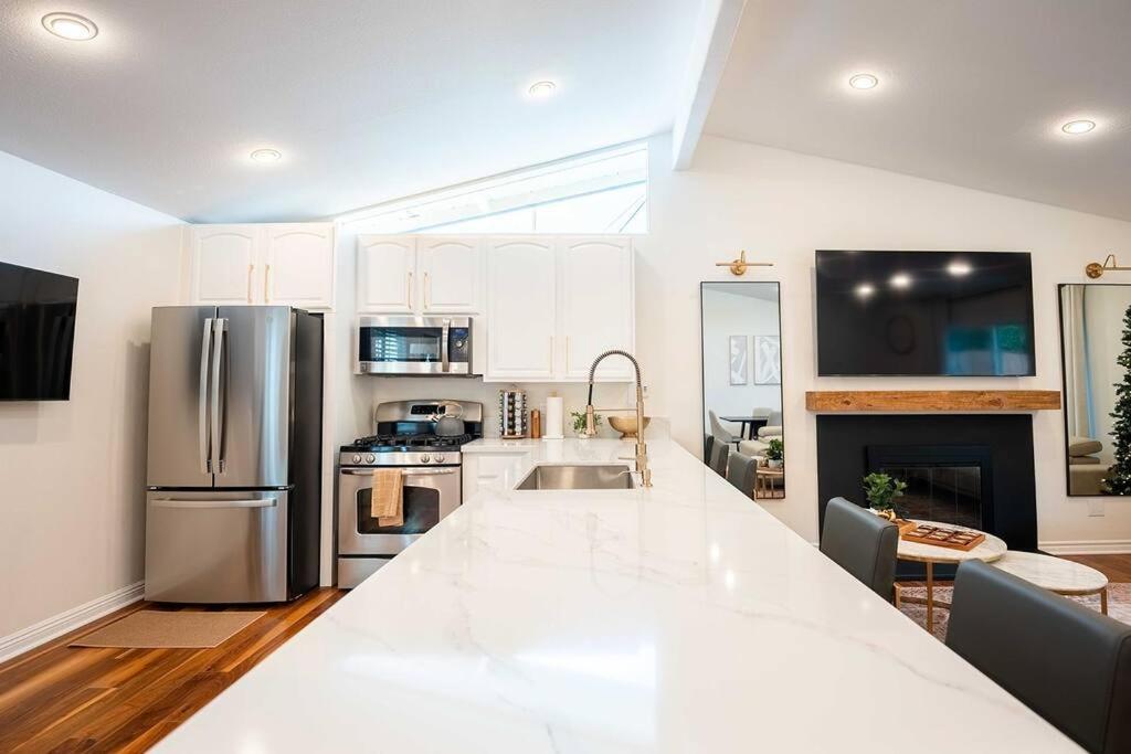 Apartamento Luxury Disneyland Home: Family & Exec Friendly Anaheim