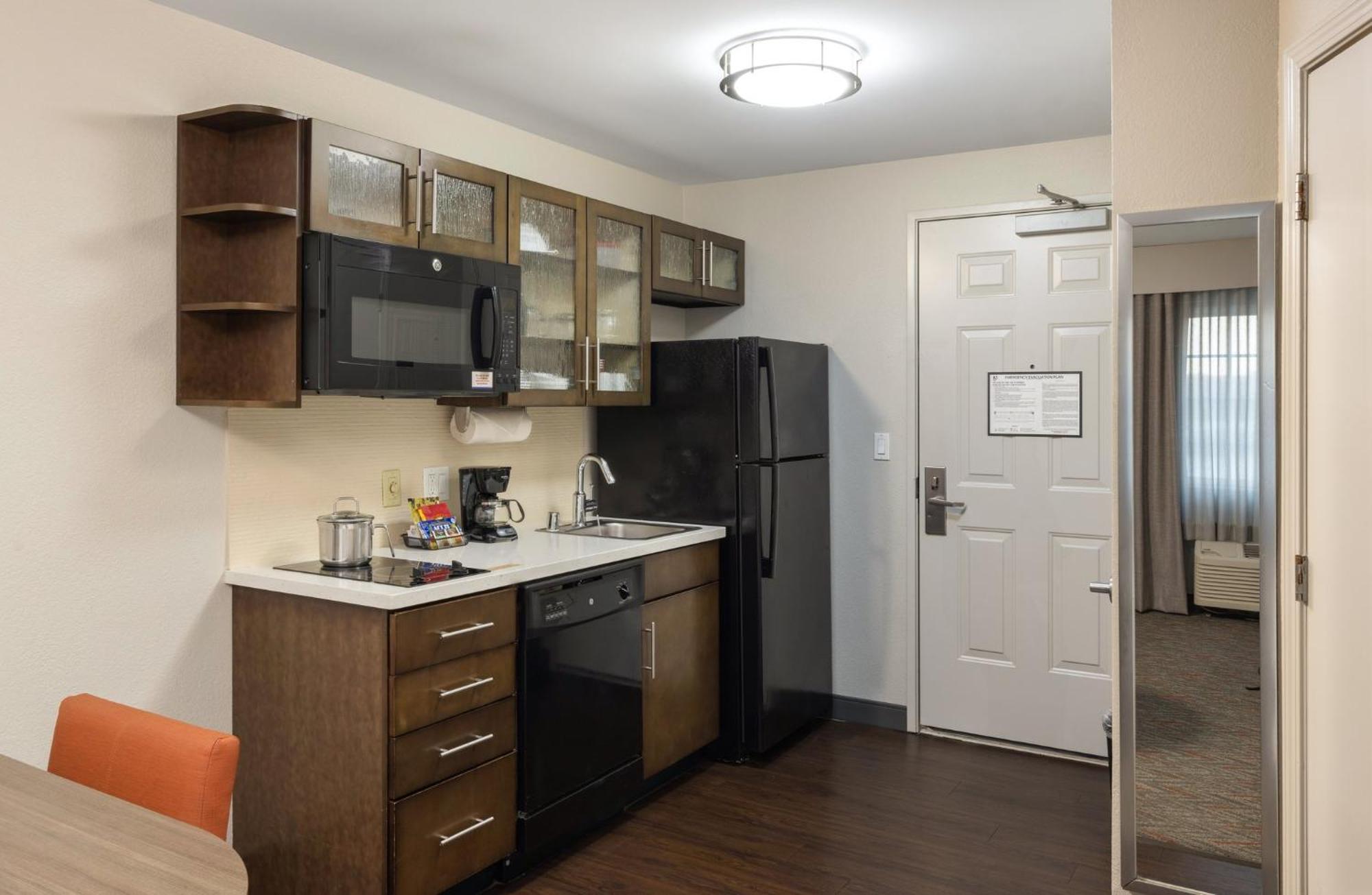 Candlewood - Area By Ihg Anaheim
