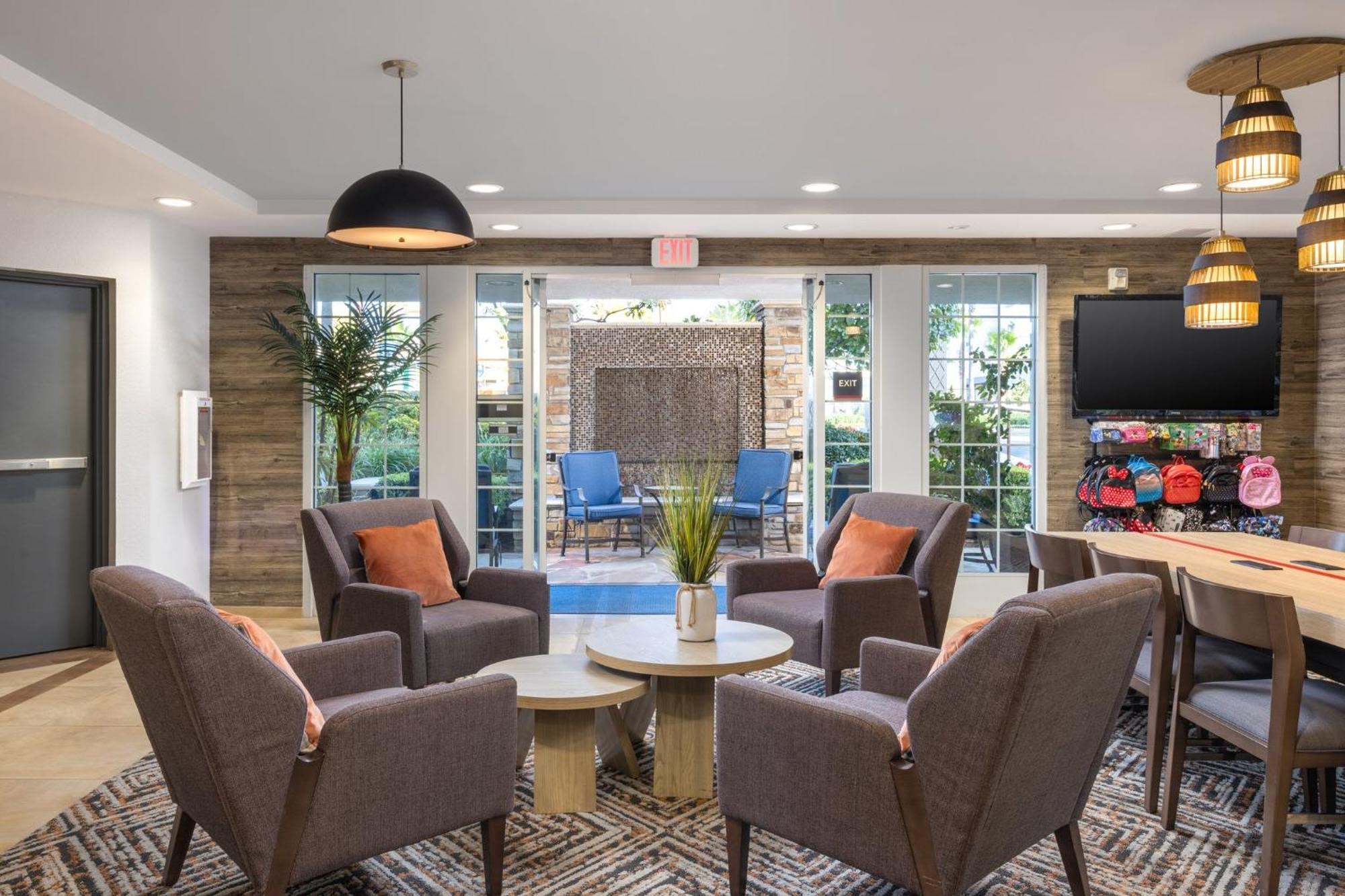 Candlewood - Area By Ihg Hotel