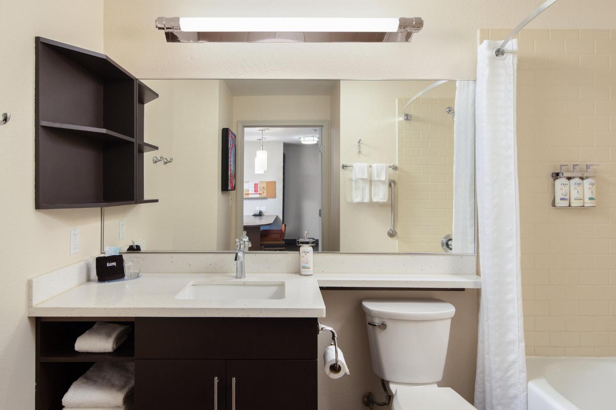 Candlewood - Area By Ihg 3*