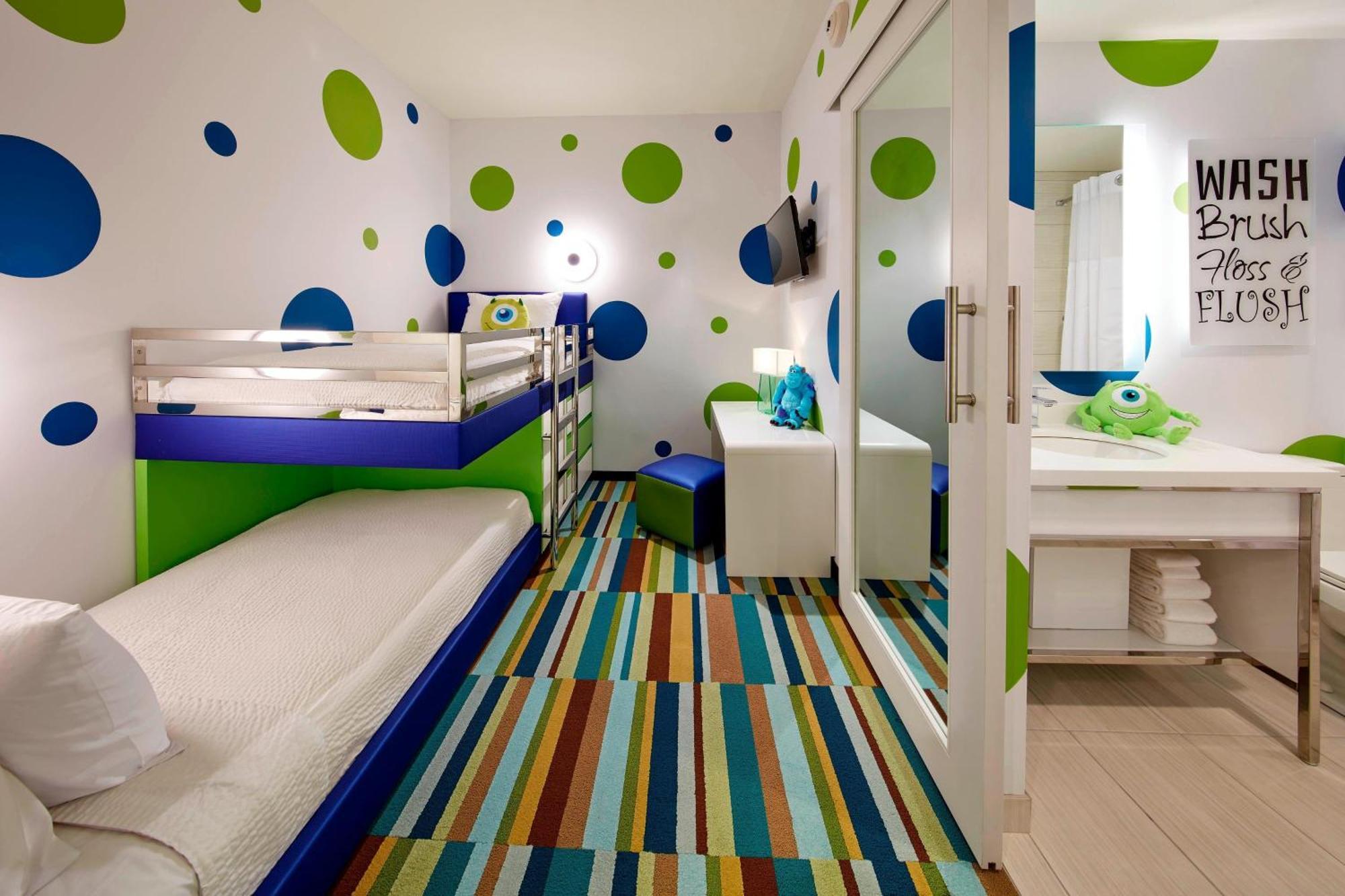 By Marriott At Resort/convention Center 3*