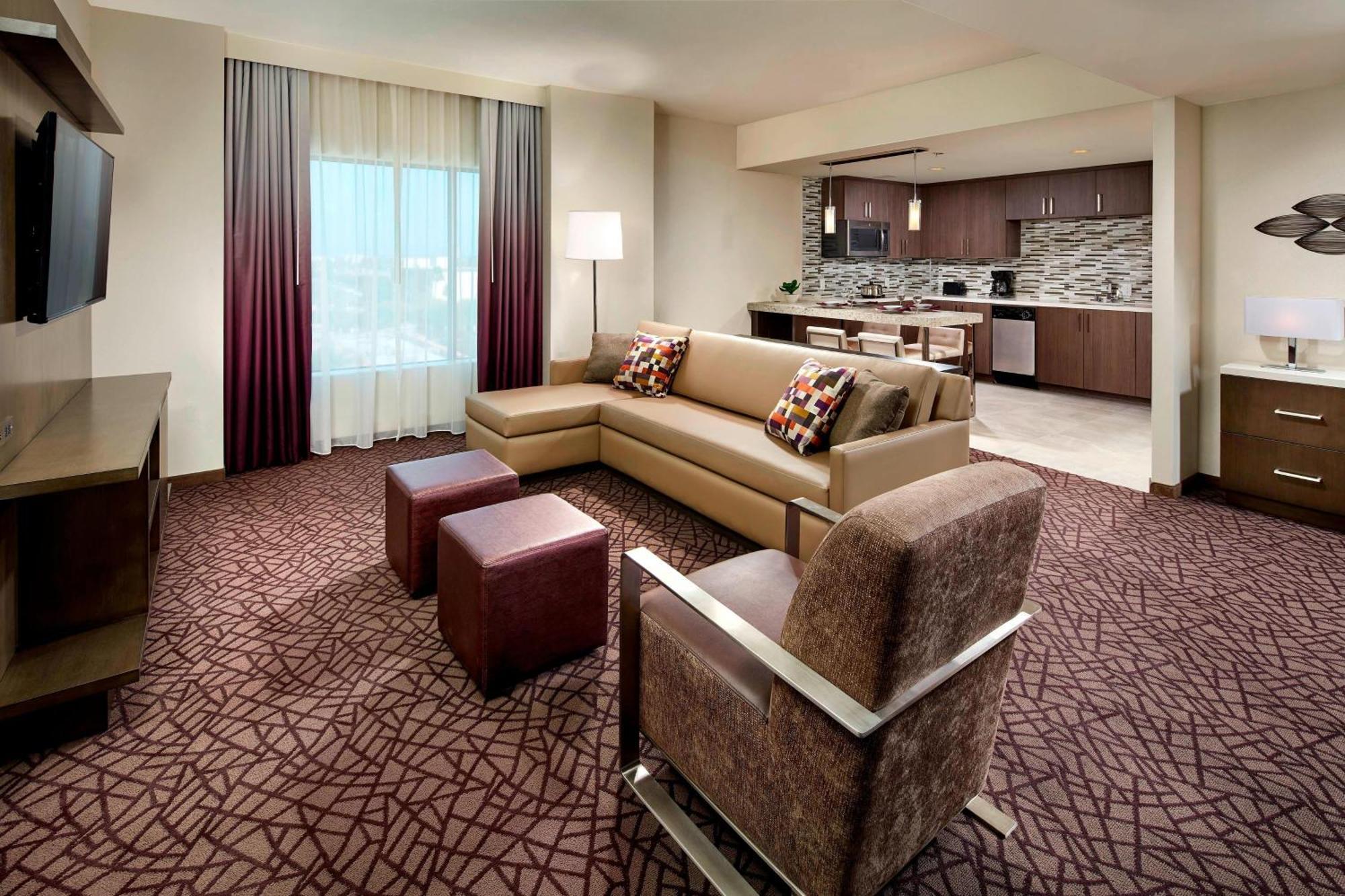 By Marriott At Resort/convention Center