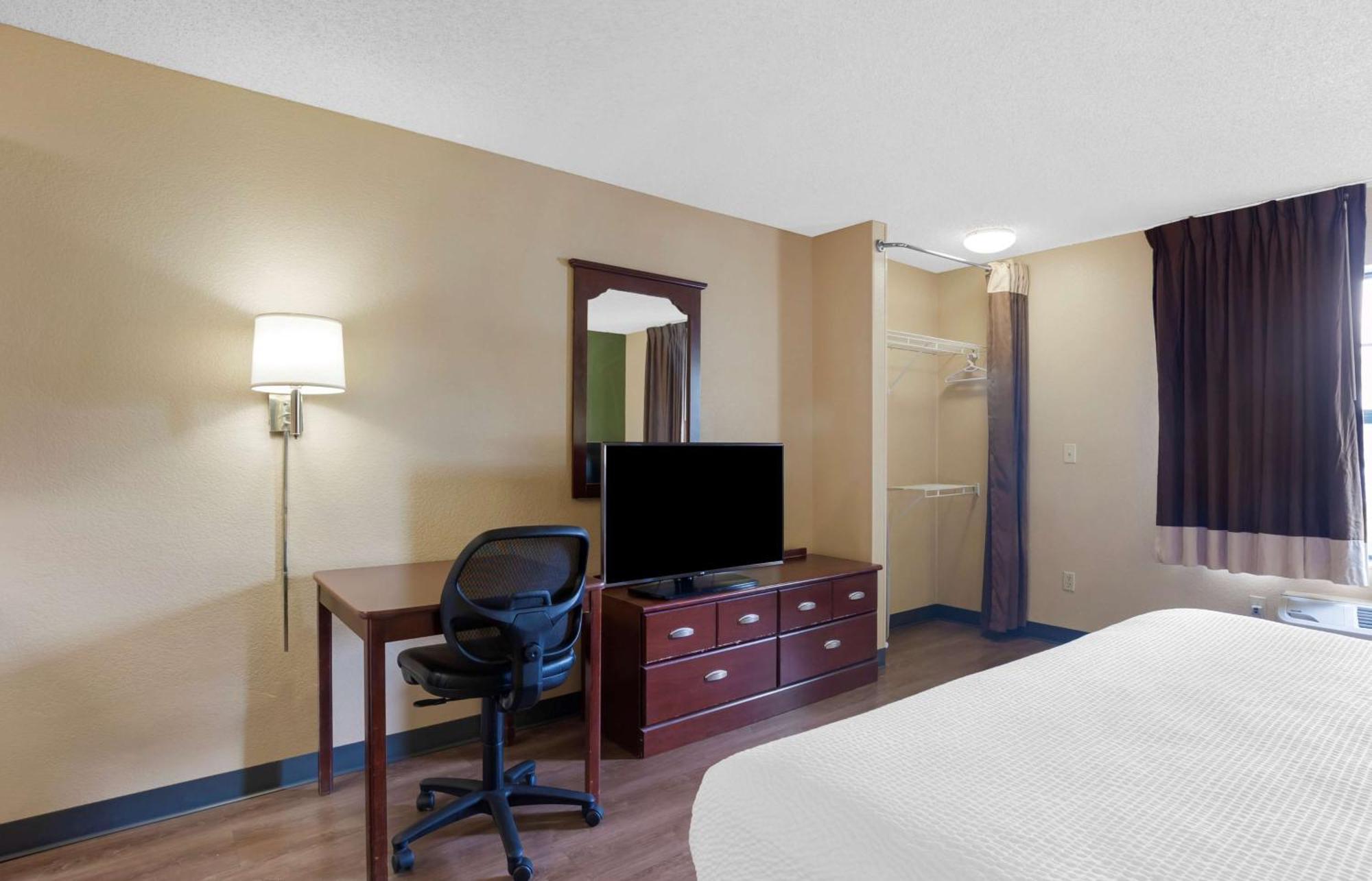 Hotel Extended - Yorba Linda 2*
