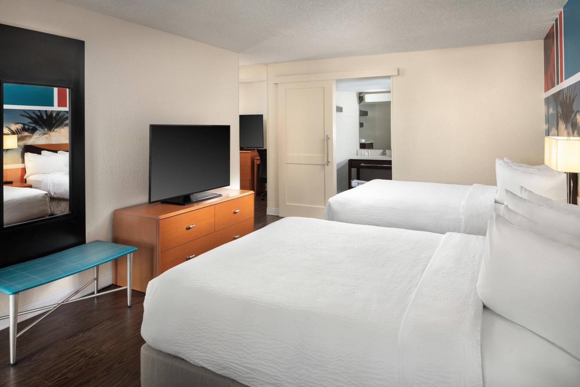 Fairfield By Marriott Anaheim