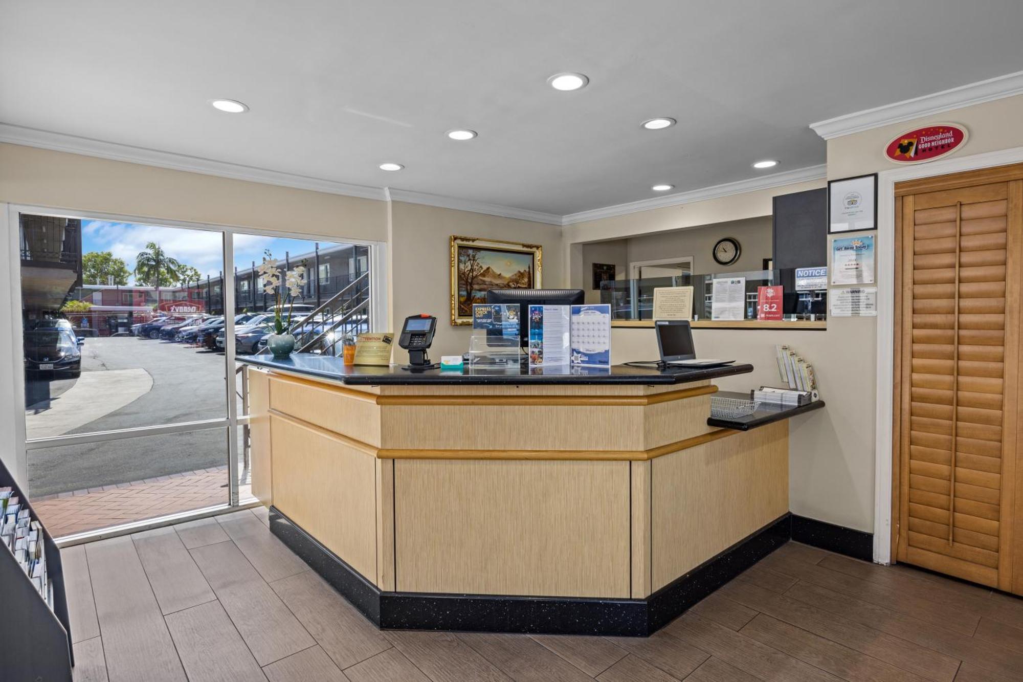 Del Sol Anaheim