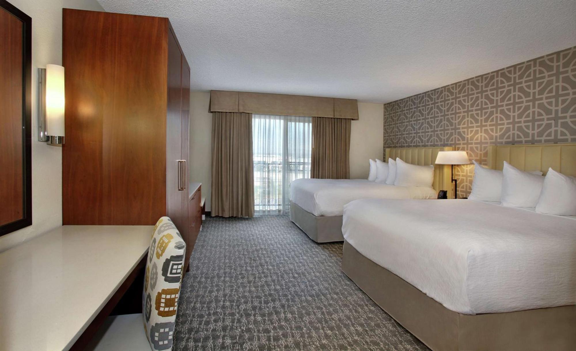 Hotel Embassy By Hilton North 4*