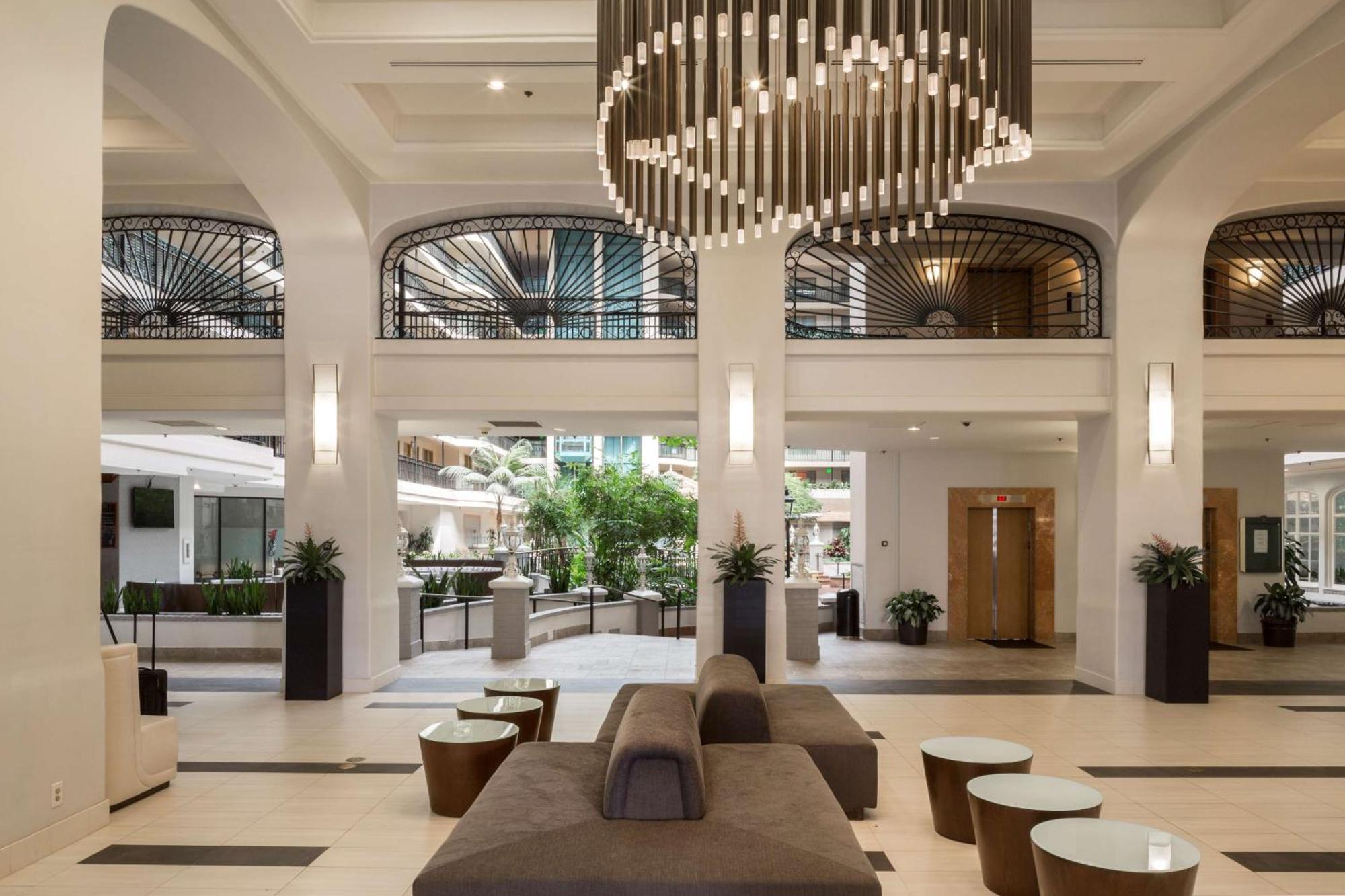 Embassy By Hilton North 4* Anaheim