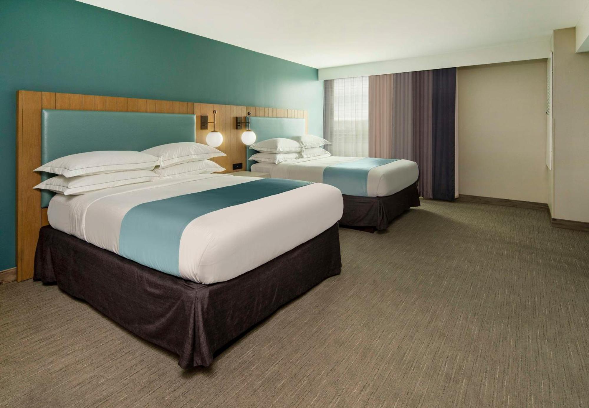 Suncoast Anaheim, Tapestry Collection By Hilton Hotel Anaheim