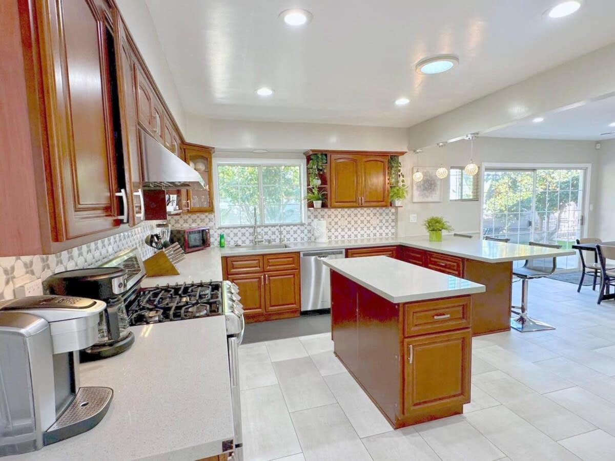 Orchard Disneyland 5 Bedroom Pool Pousada Anaheim