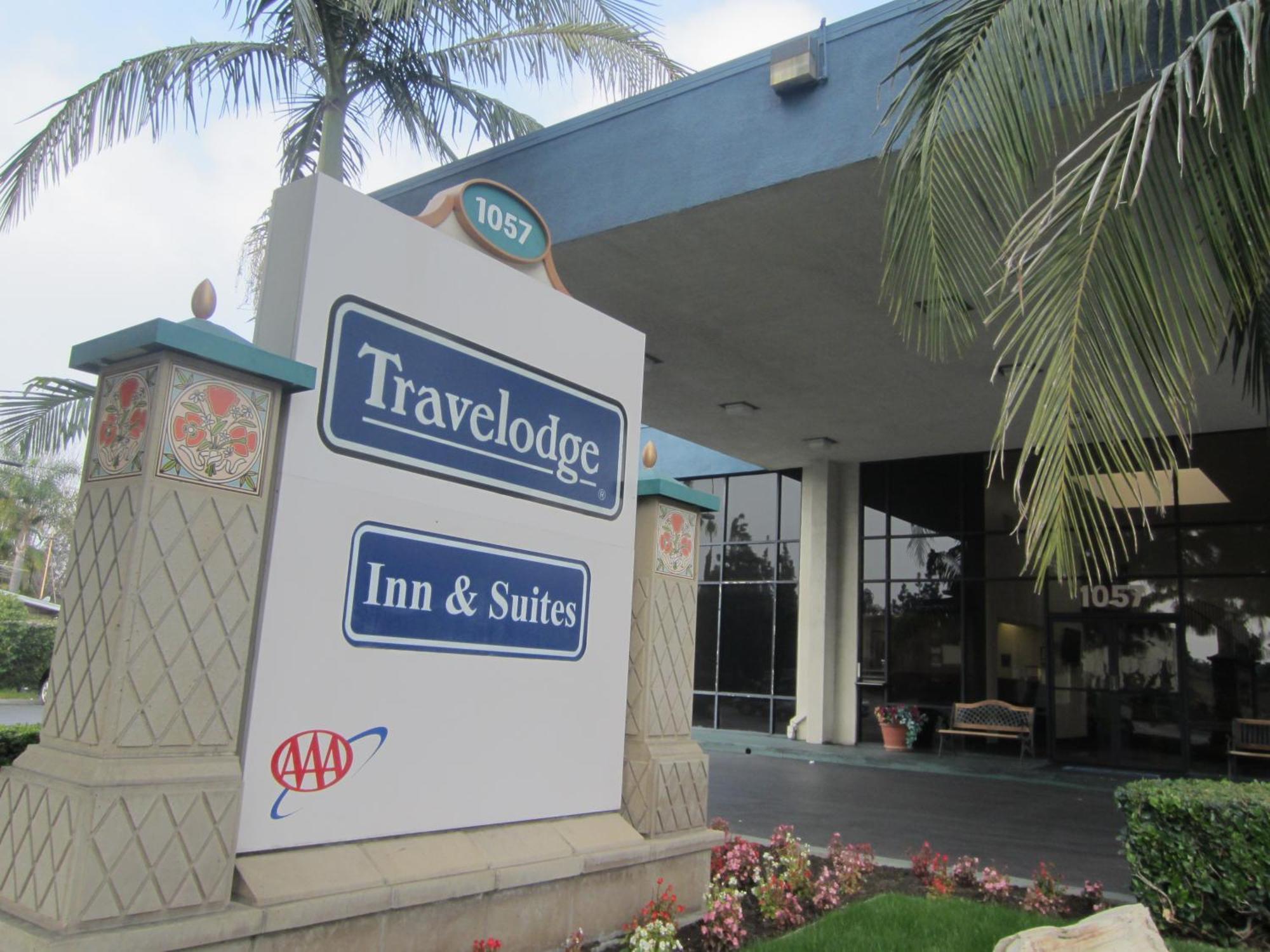 Hotel Travelodge & By Wyndham On Disneyland Dr Anaheim