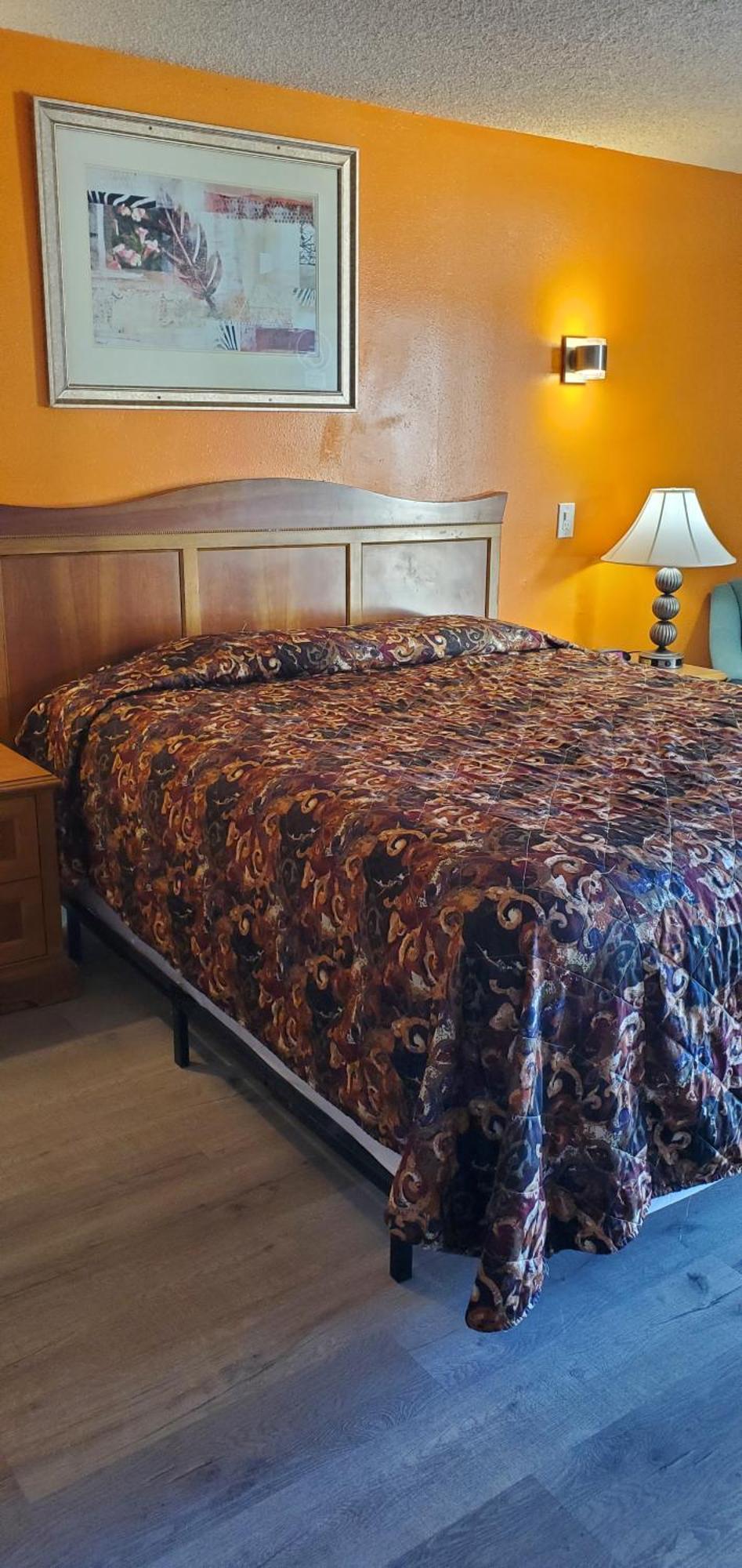 Motel National