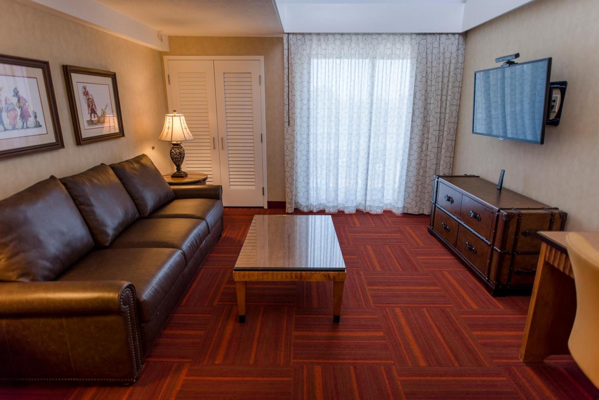 Hotel Howard Johnson By Wyndham & Water Playground 3*