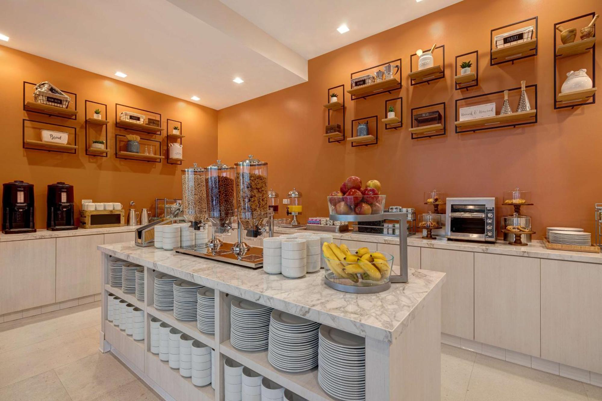 Hilton Garden 3* Anaheim