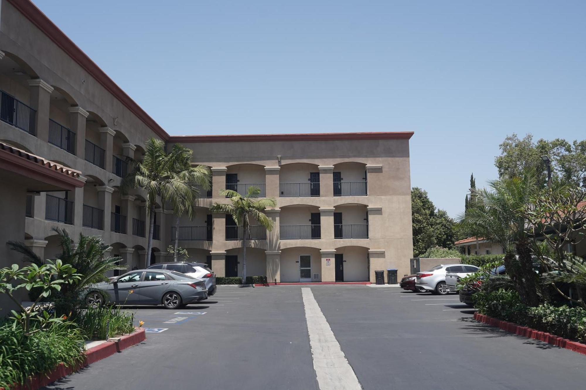 Harbor & Hotel Anaheim