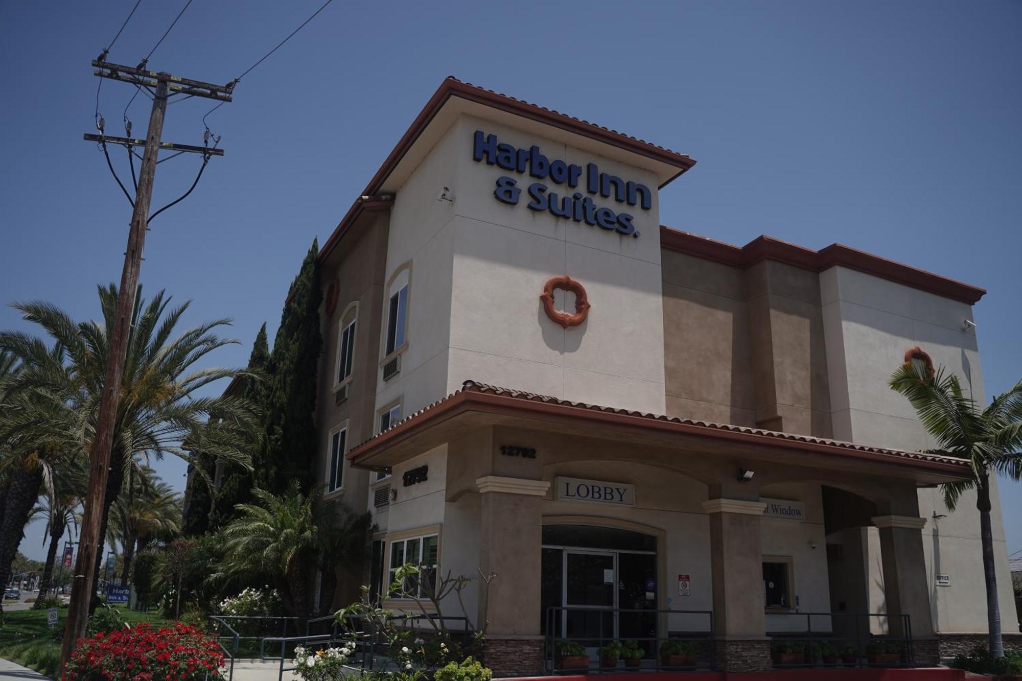 Hotel Harbor &