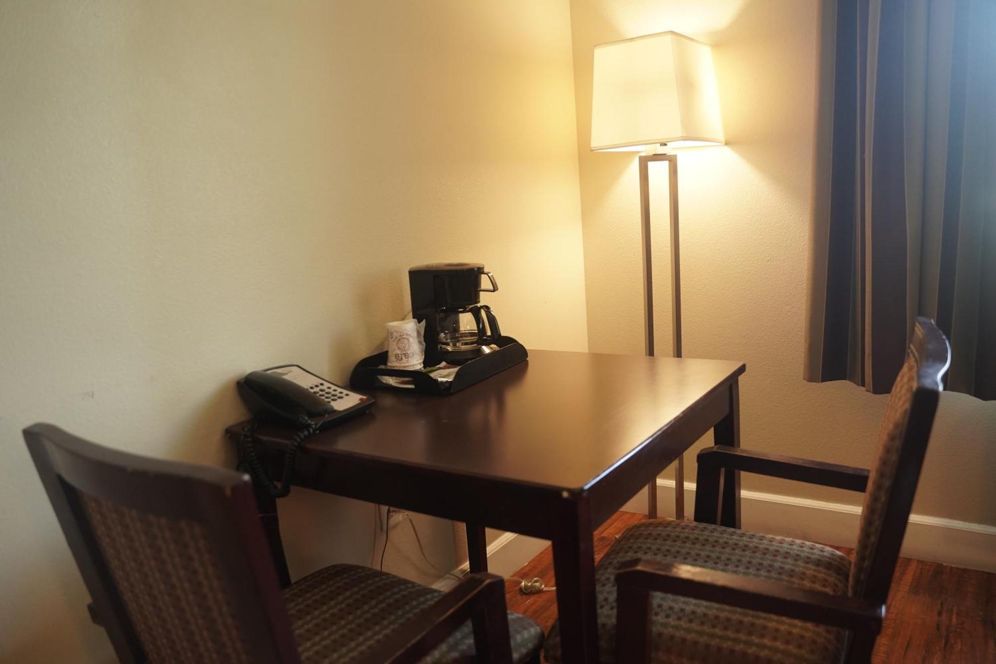 Harbor & Hotel Anaheim