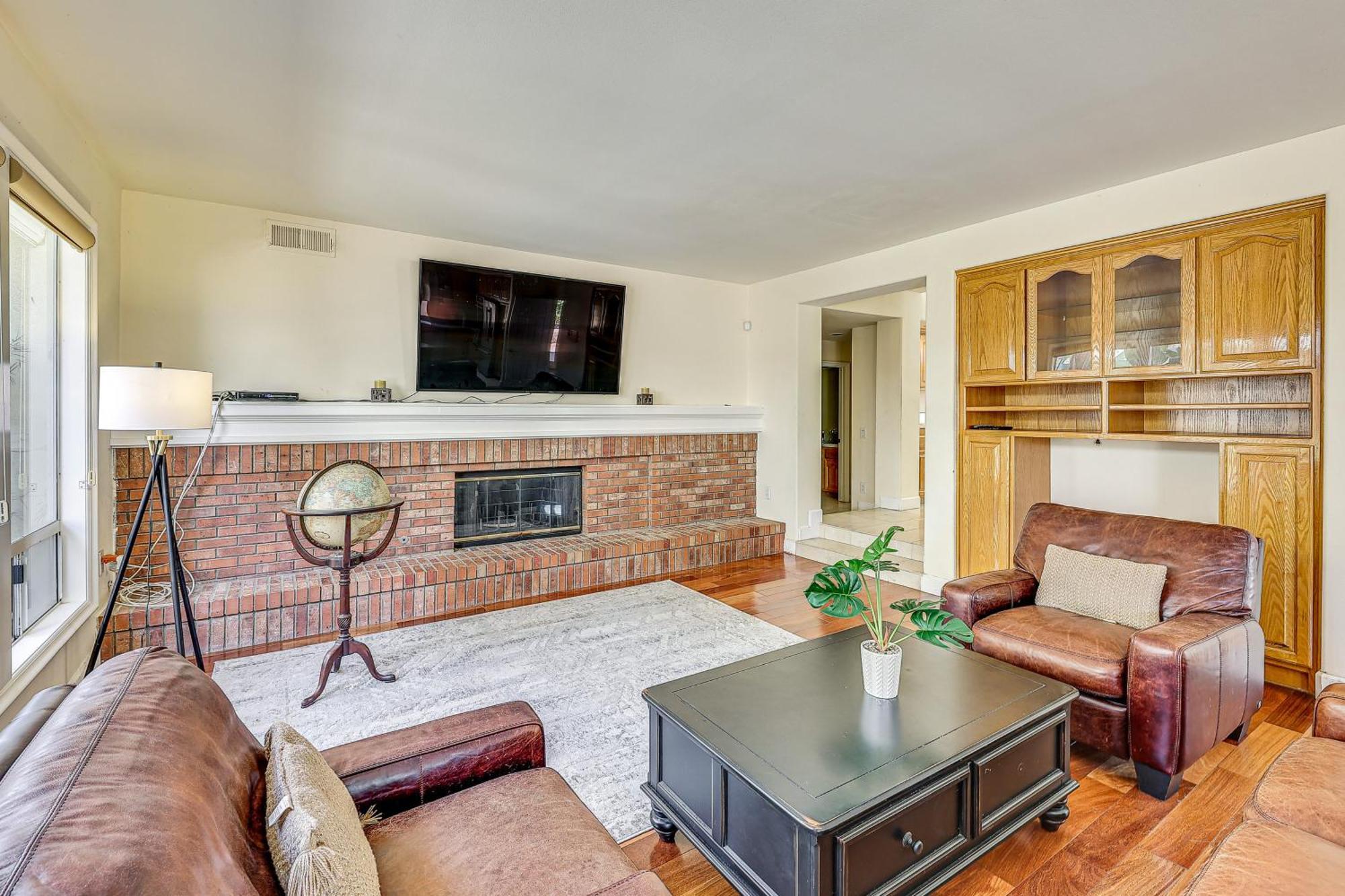 8 Mi To Disneyland Spacious In Orange! Holiday home Anaheim