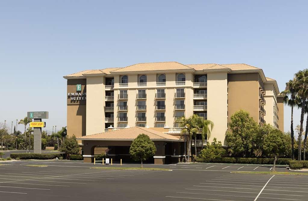 Hotel Embassy By Hilton North 4*