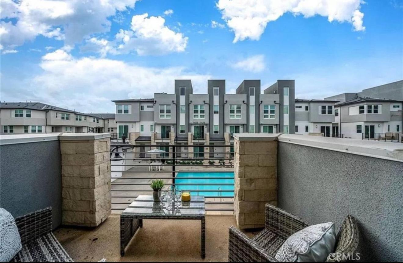 1311wcara Aparthotel