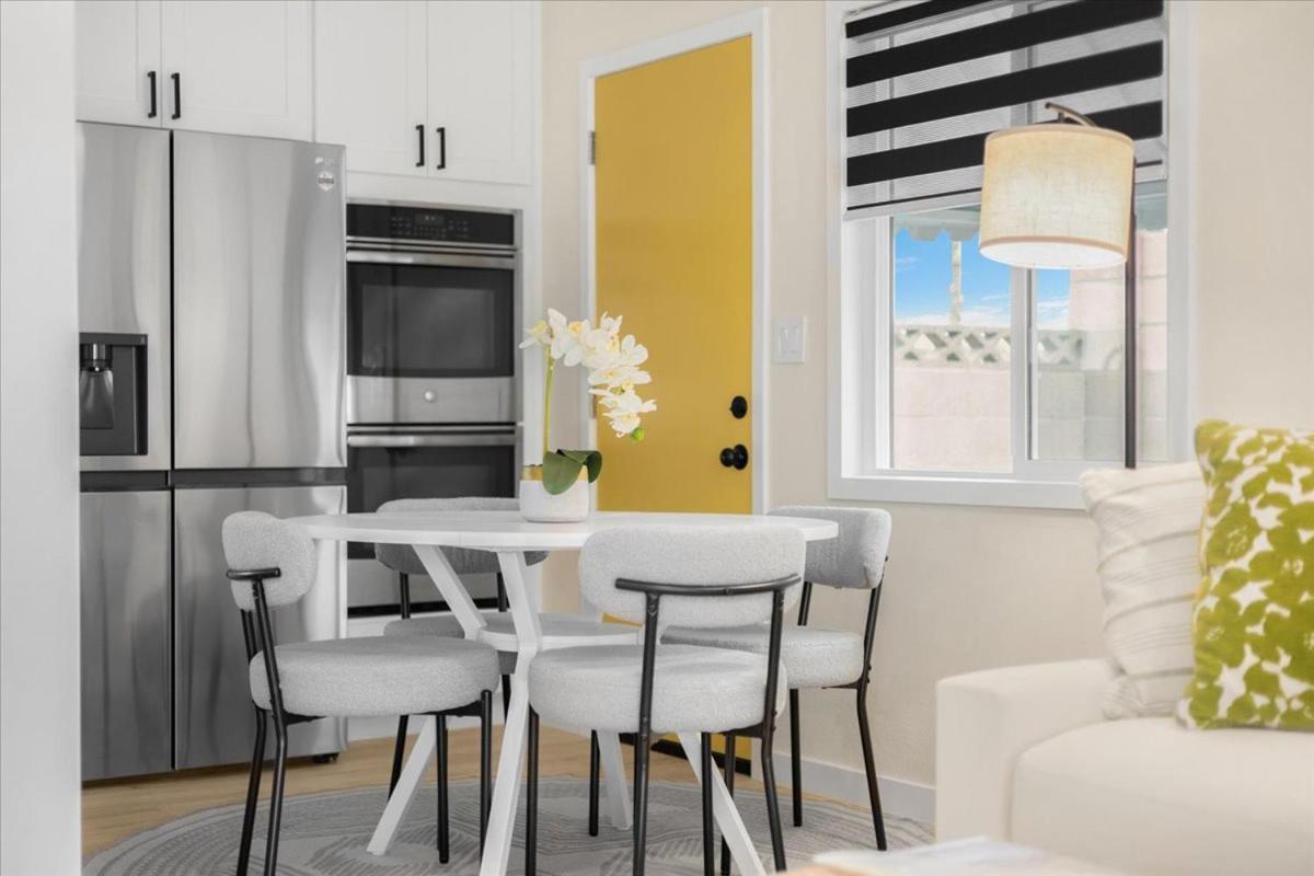 Holiday home Luxurious Newly Remodeled 4 Bedroom With Large Backyard Near Disneyland Anaheim