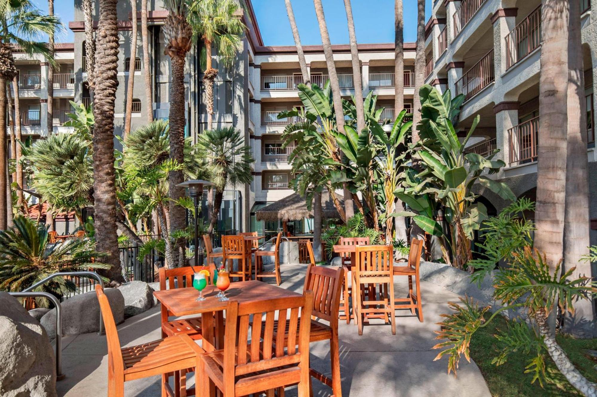 Four Points By Sheraton Hotel