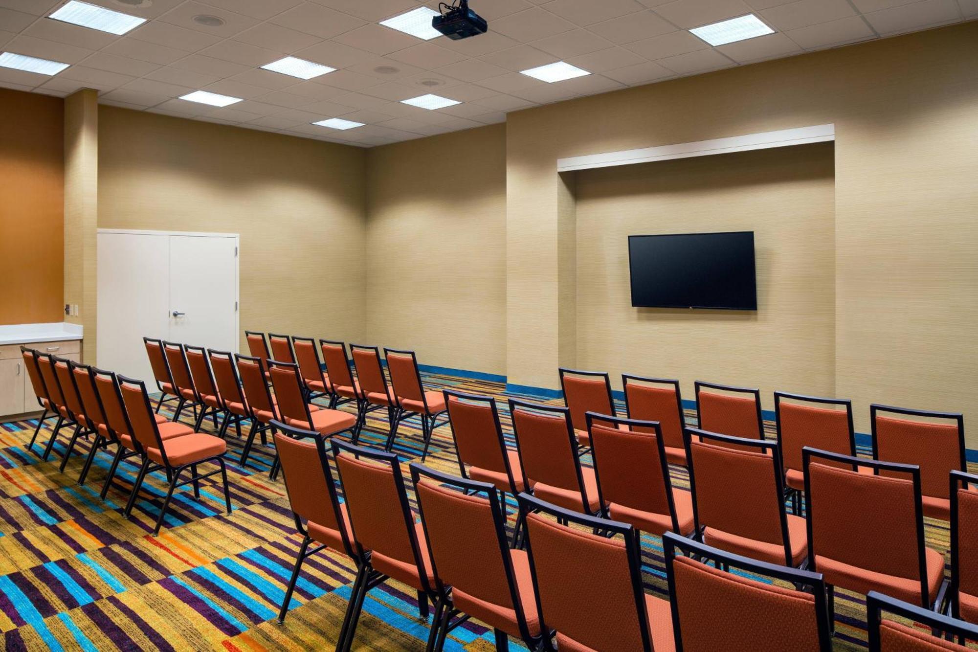 Hotel Fairfield By Marriott