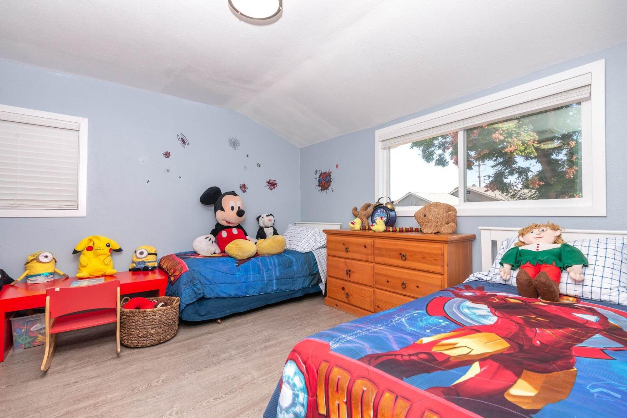 Disneyland Paradise 6 Bedroom 4 Bathroom Pool Games Villa *