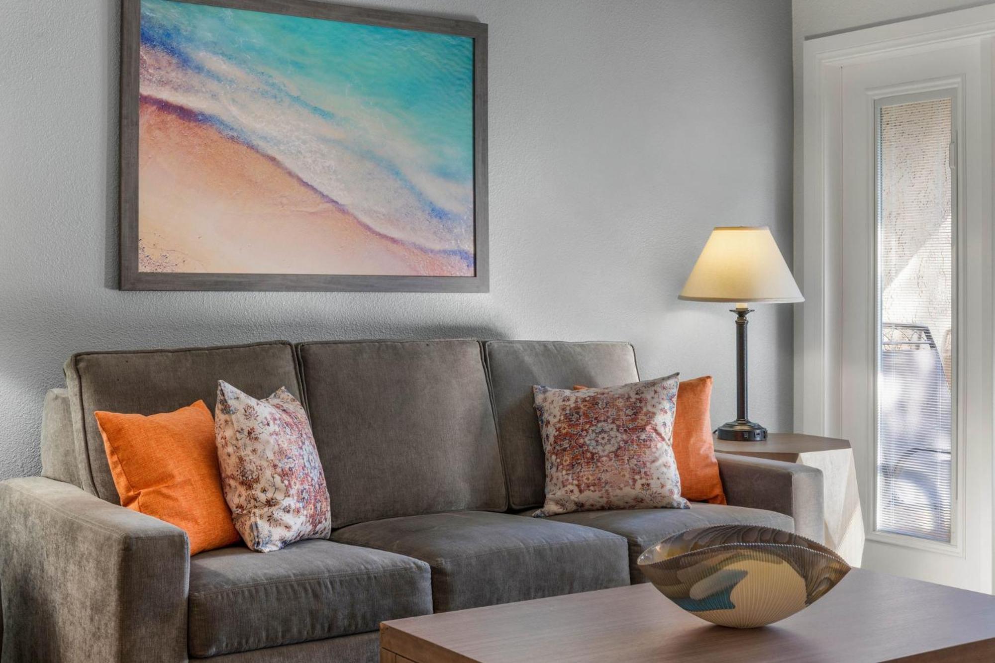 Club Wyndham Dolphin's Cove Resort Anaheim