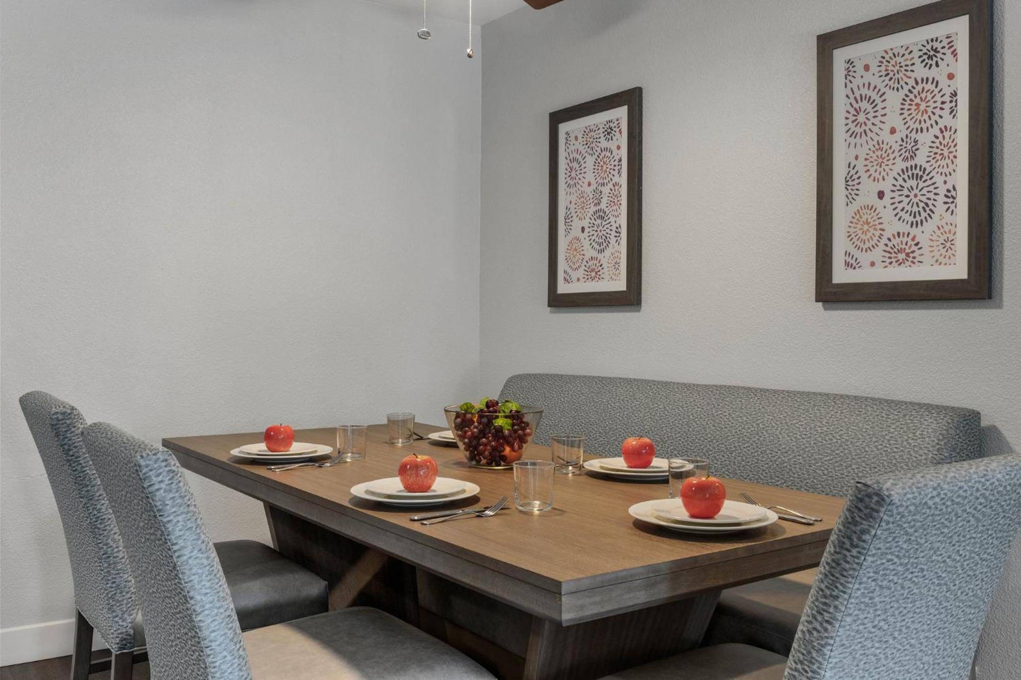 Club Wyndham Dolphin's Cove Anaheim