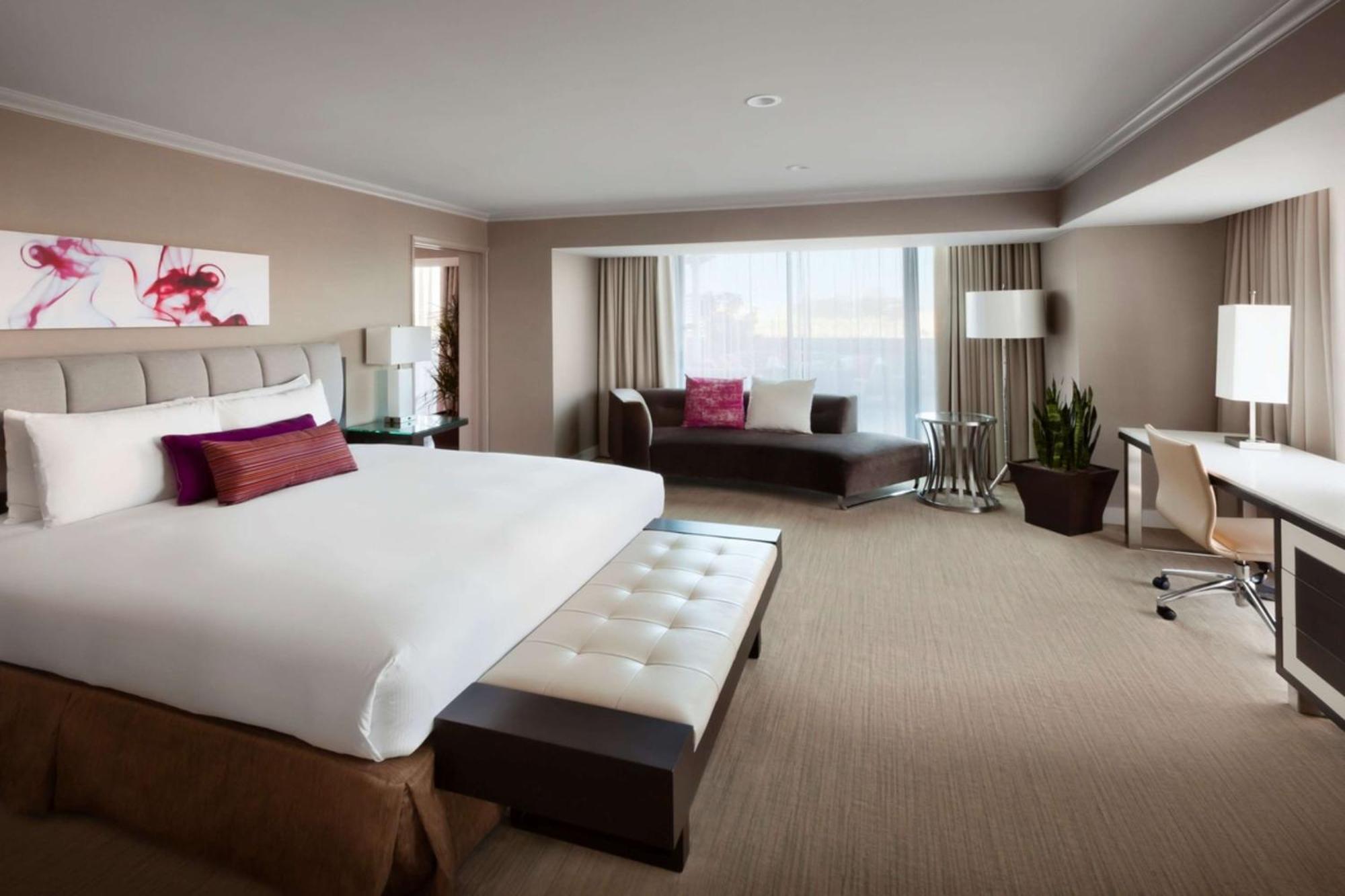 Hilton 3* Anaheim