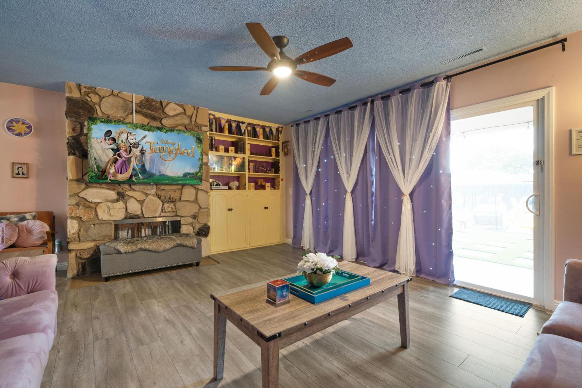 Princess Palace - Arcade, Pool, Play, Golf, & More! Anaheim