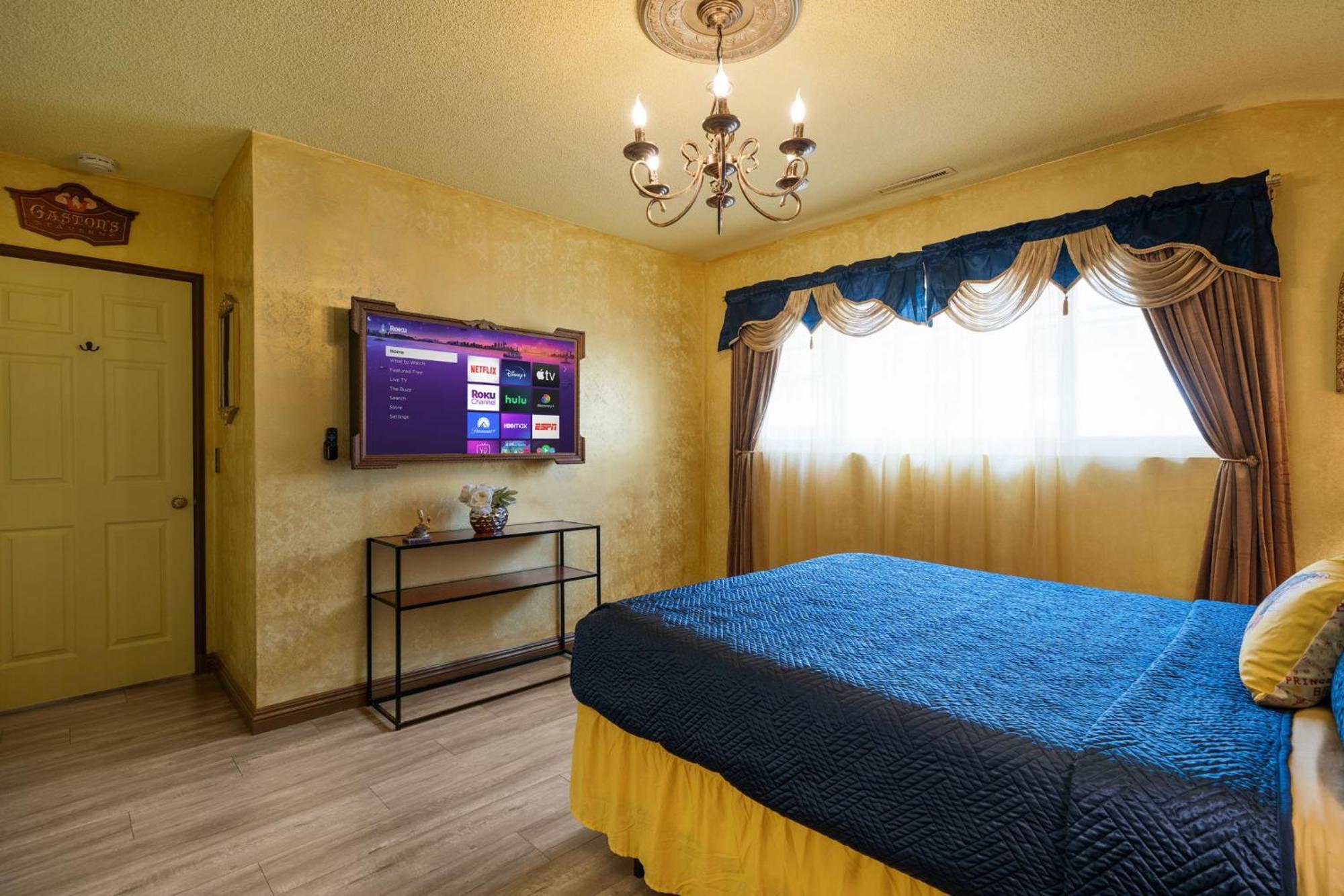 Princess Palace - Arcade, Pool, Play, Golf, & More! * Anaheim