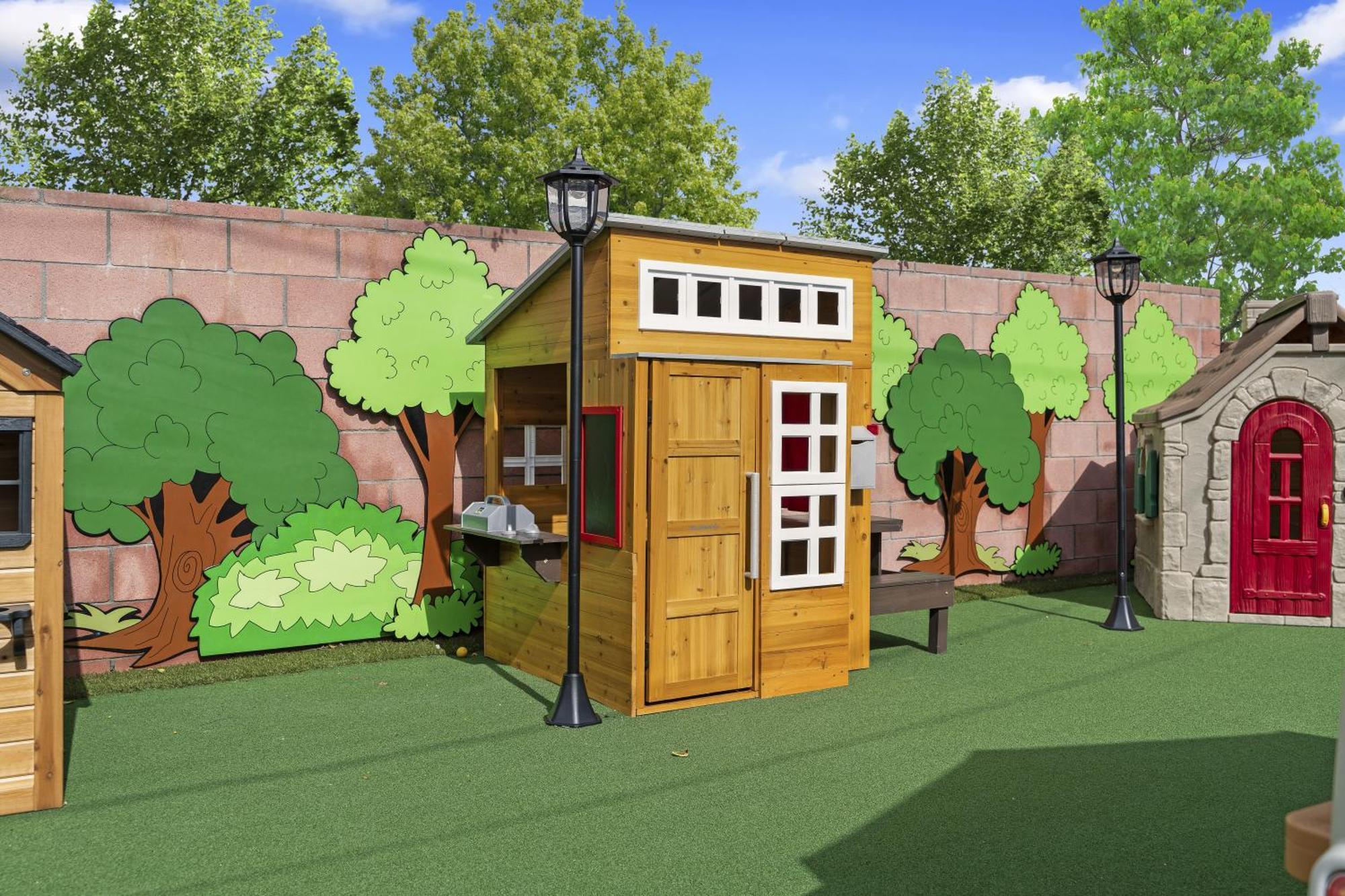 Princess Palace - Arcade, Pool, Play, Golf, & More! *