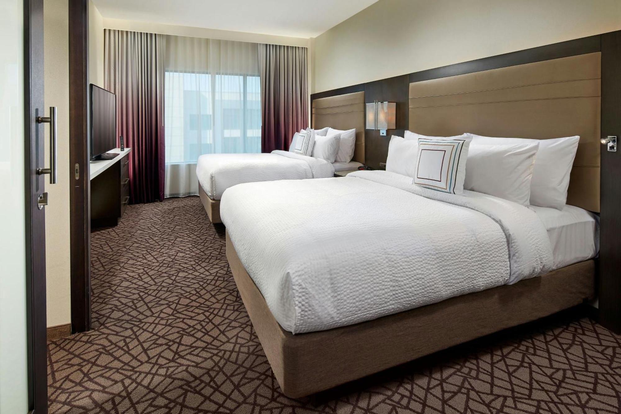 By Marriott At Resort/convention Center Anaheim