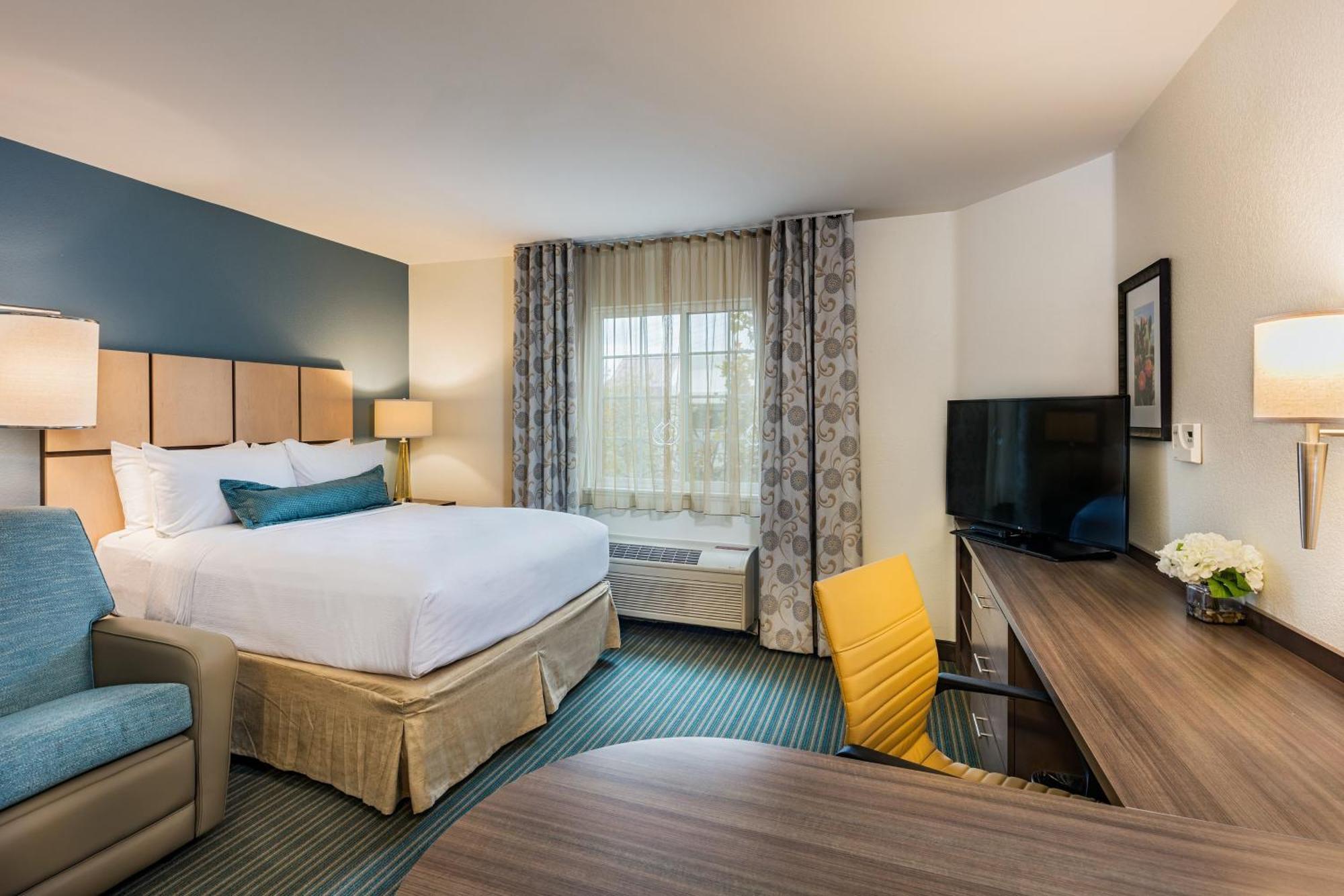 Candlewood - Area By Ihg Hotel