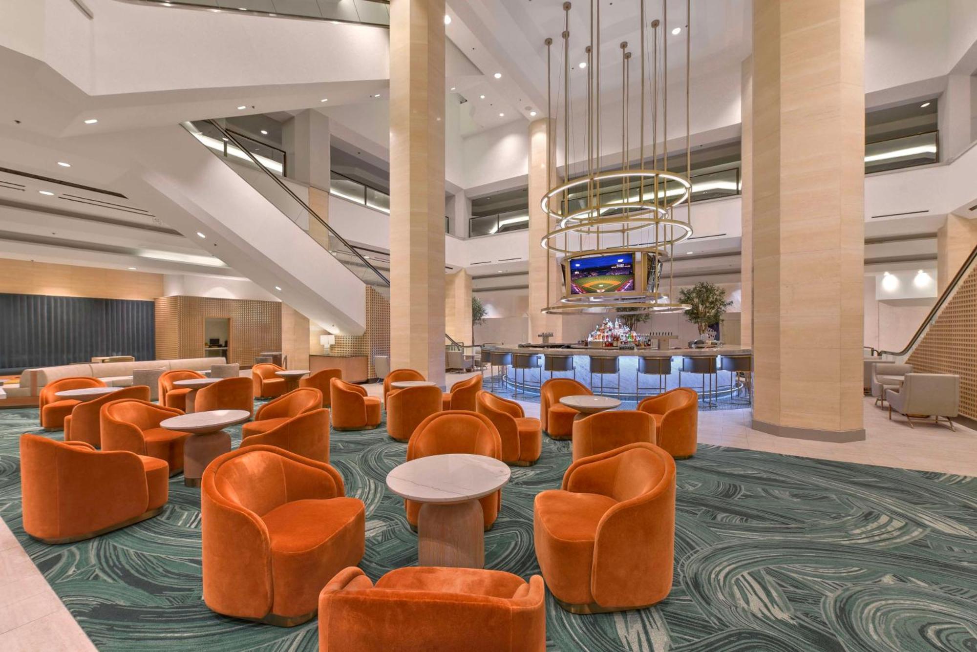 Hilton 4* Anaheim