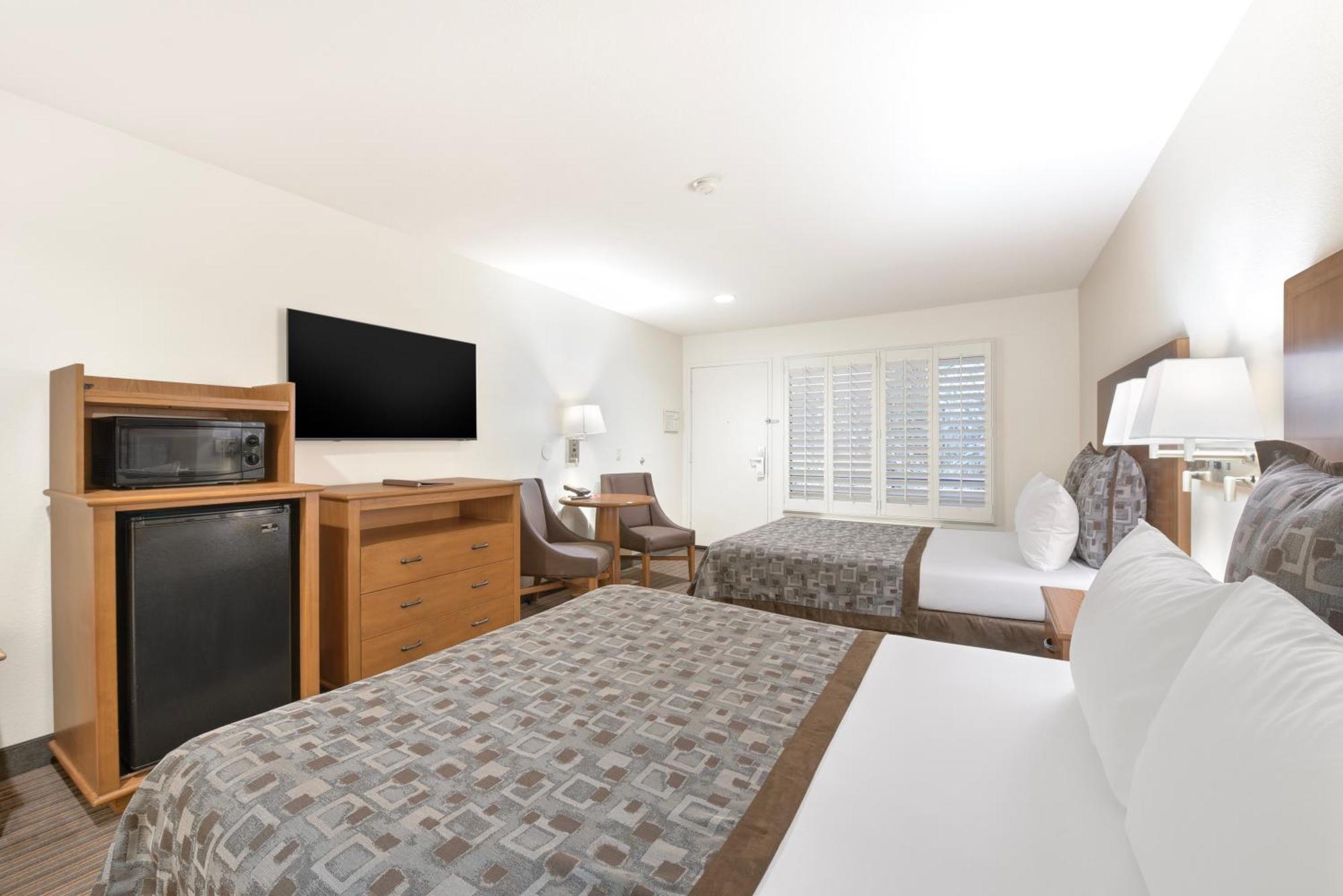 Hotel Desert &