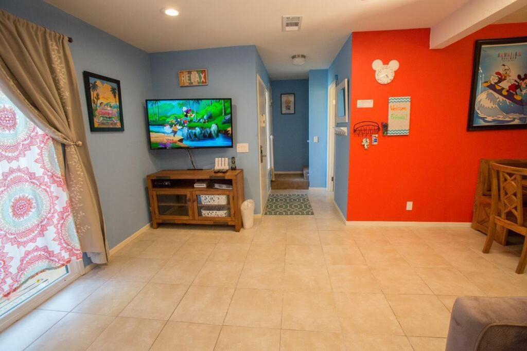 Under The Sea By Funtierland Vacation Apartment Anaheim