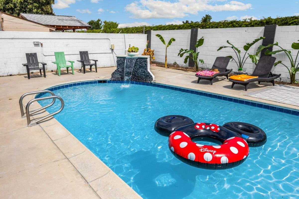 Villa Stylish 5 Bedroom With Pool Near - Luxury Family Retreat