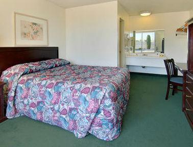 Kings At The Park & Convention Center Motel 2*