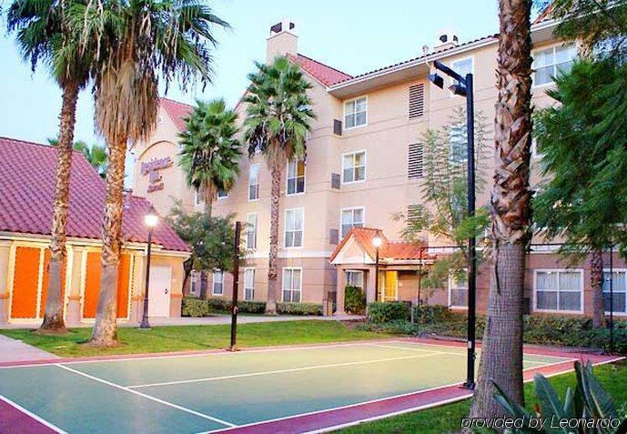 Hills Yorba Linda Hotel 3*