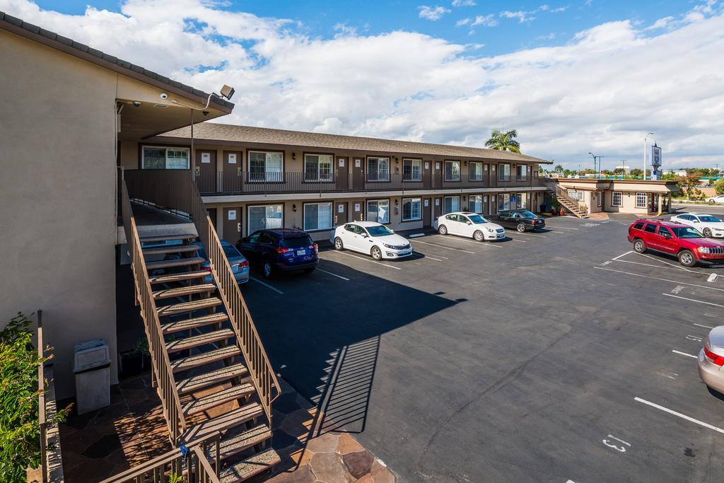 414 Hotel 3*