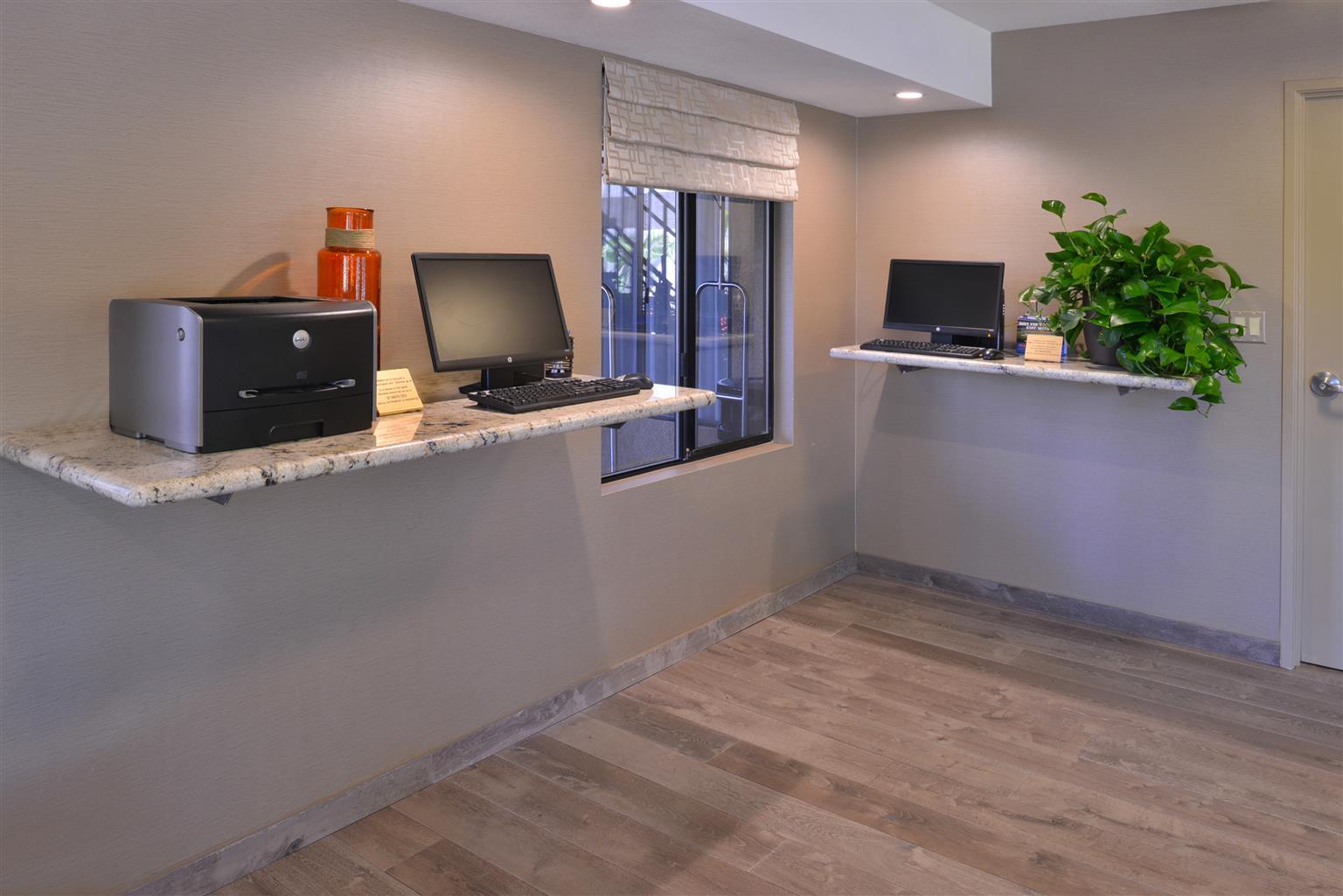 Hotel Western 3*