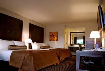 Econo North Motel 2*