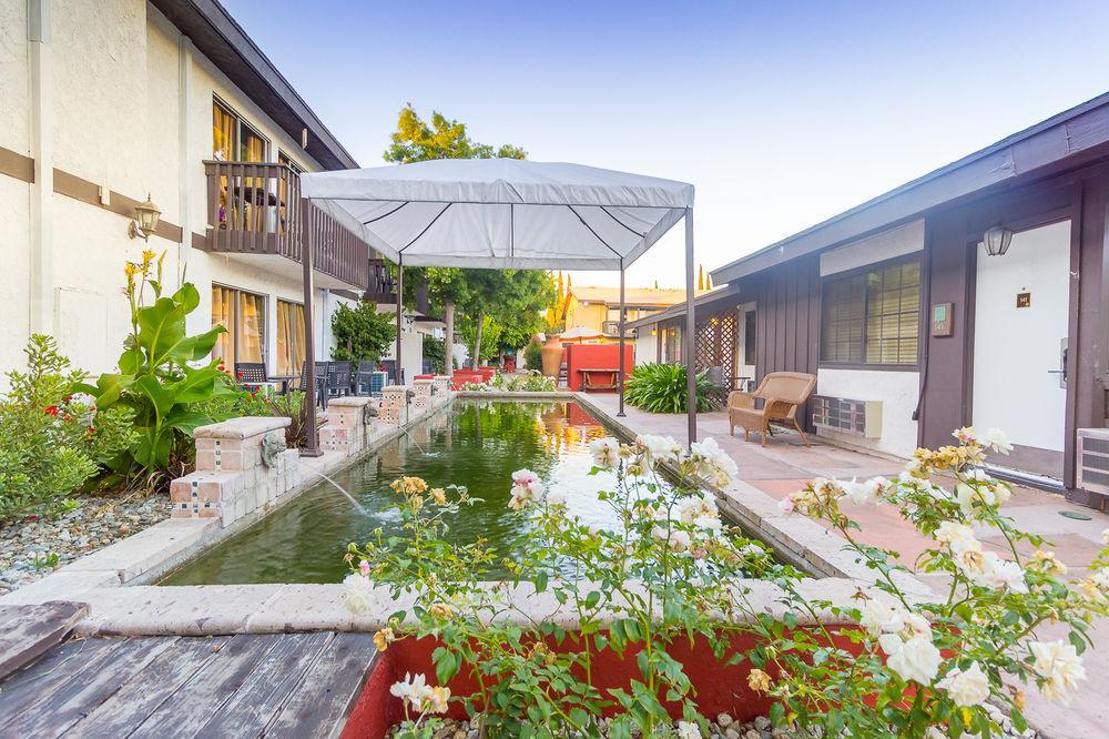 The Lemon Tree 3* Anaheim