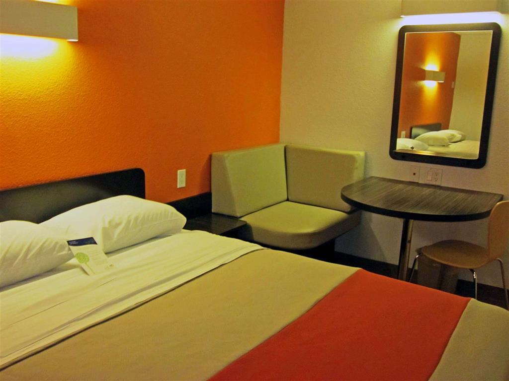 6-anaheim, Ca 2*