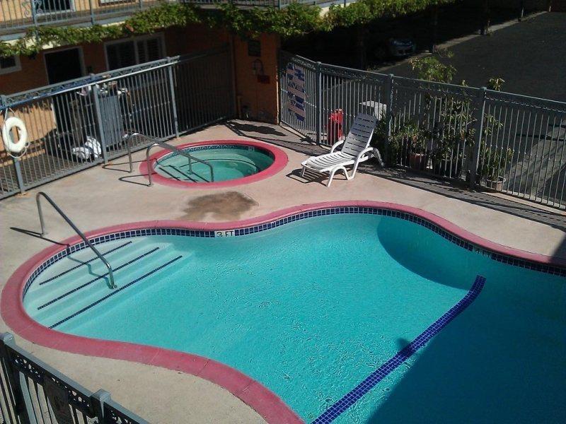 Hotel 6-anaheim, Ca - Convention Center Anaheim