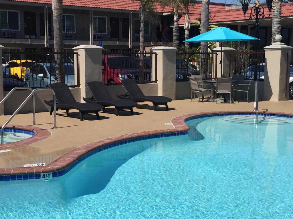 Days & By Wyndham At Disneyland Park Anaheim