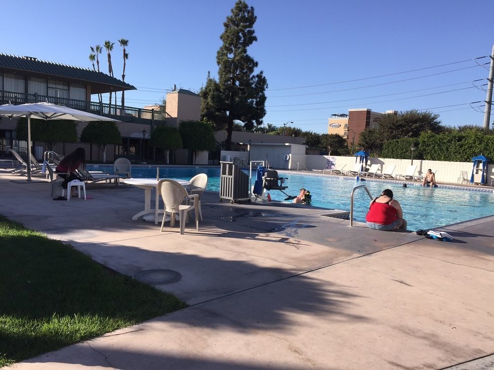 Anaheim Hotel 3*